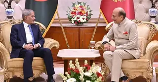 অভিন্ন নদীর পানি বণ্টনসহ অমীমাংসিত ইস্যু সমাধানের আহ্বান